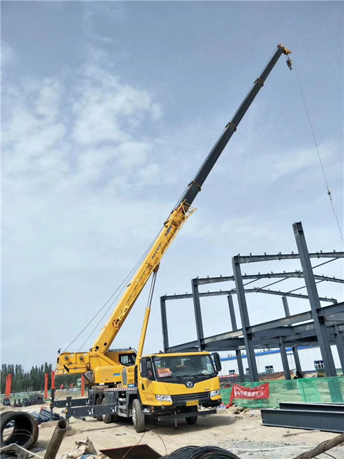 永定区超高层建筑钢结构吊装案例